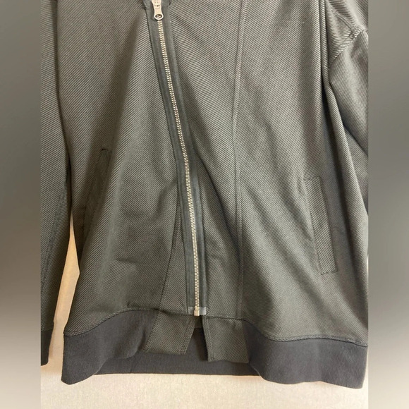 Lululemon Mula Bundle Jacket Charcoal Black Women's Asymmetrical Full Zip Sz 8 - Picture 4 of 12